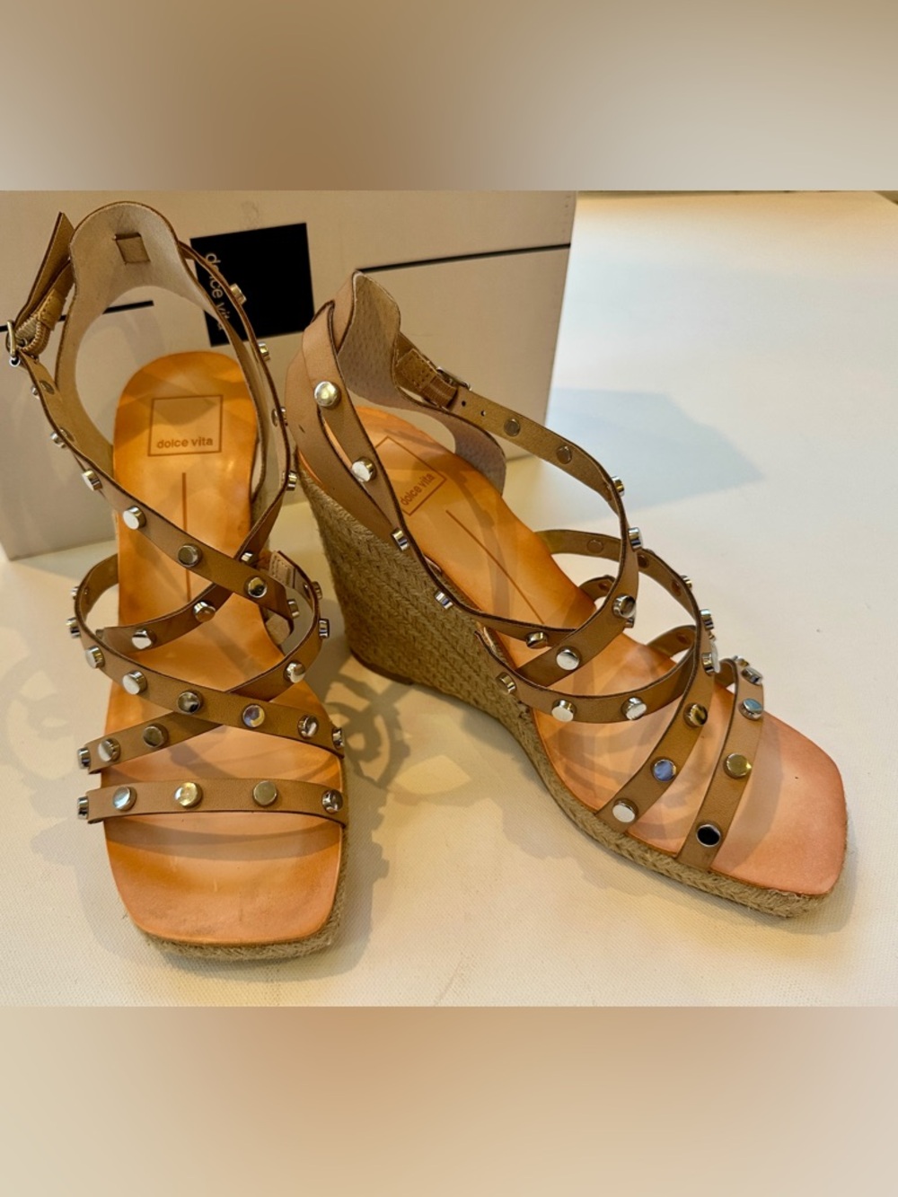 Dolce Vita Maxton Beige Tan Stella Espadrille Wedges with Studded Straps 8.5